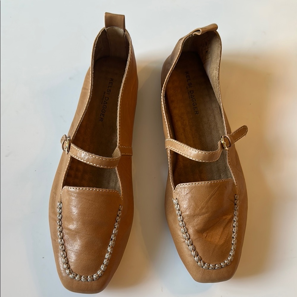 Kelsi Dagger Ferry Bison Mary Jane’s